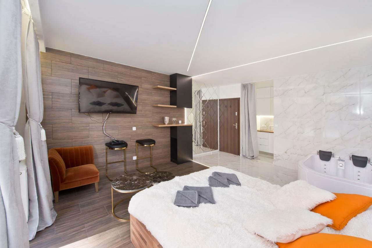 Yourapart Chmielna Park Exclusive Z Wanna Wolnostojaca Lub Jacuzzi Гданськ Екстер'єр фото