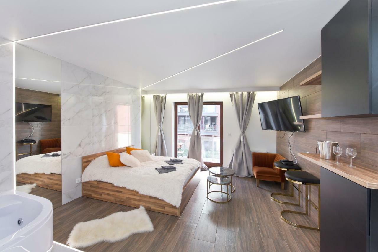 Yourapart Chmielna Park Exclusive Z Wanna Wolnostojaca Lub Jacuzzi Гданськ Екстер'єр фото