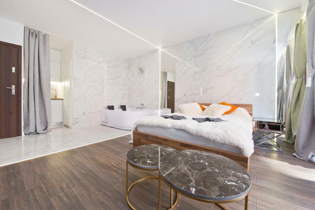 Yourapart Chmielna Park Exclusive Z Wanna Wolnostojaca Lub Jacuzzi Гданськ Екстер'єр фото